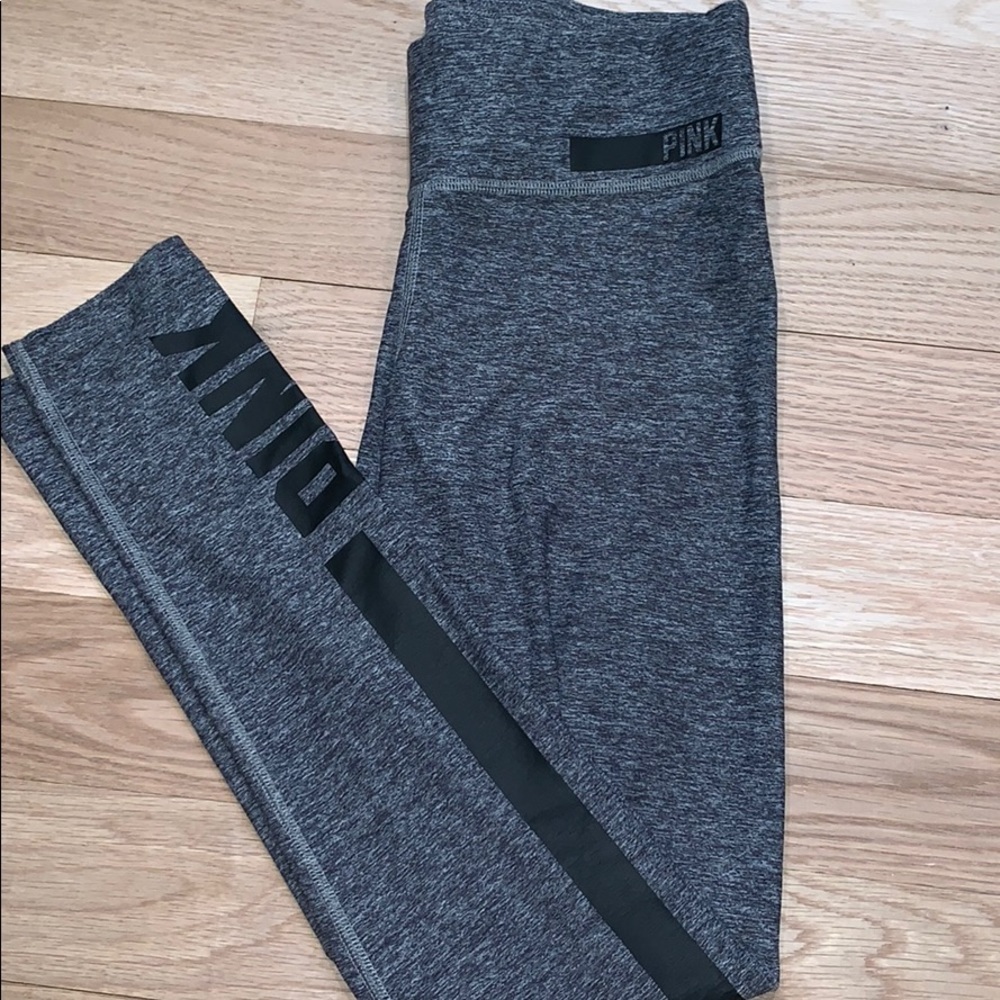 PINK yoga leggings